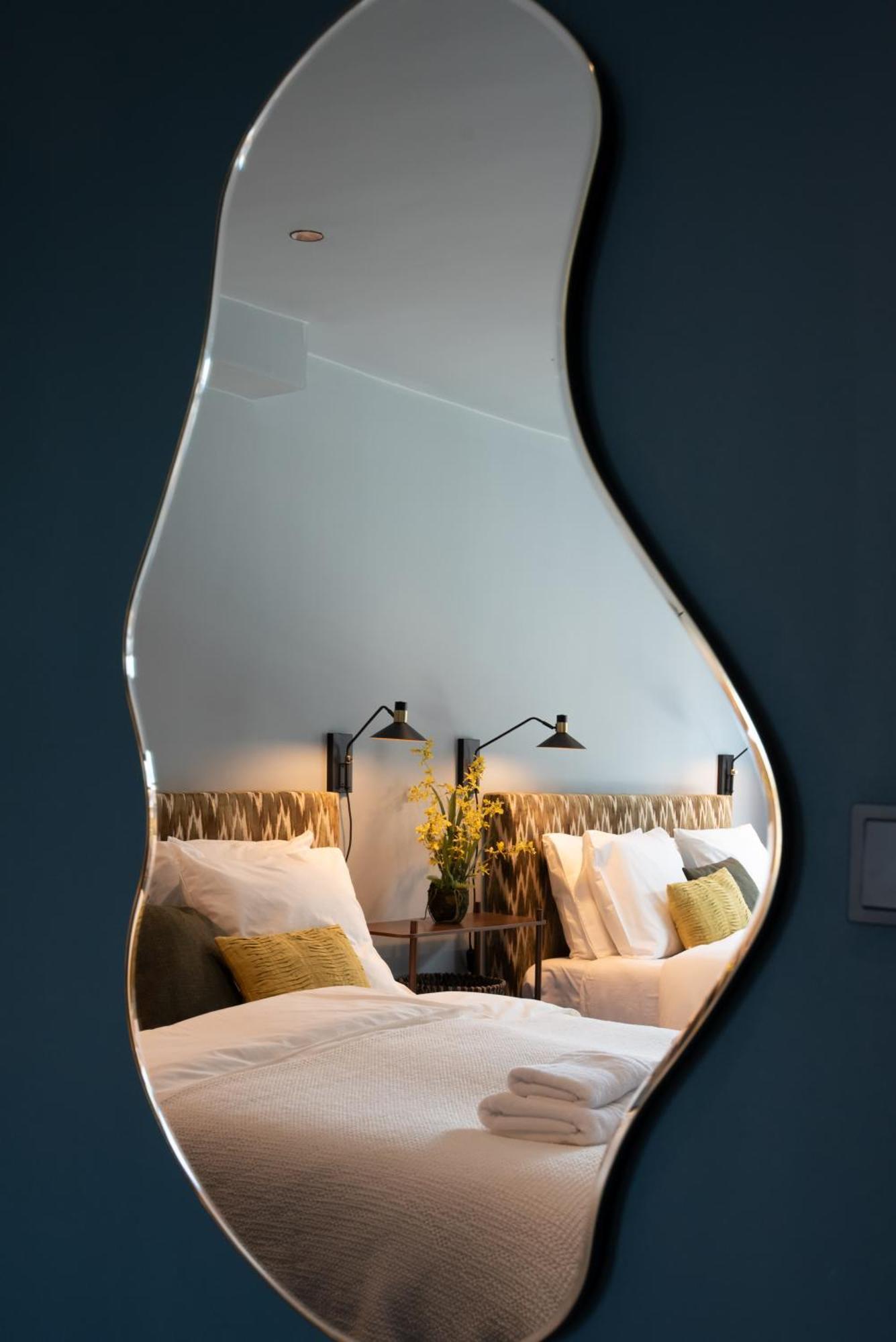 Six Boutique Hotel Haarlem Exterior foto